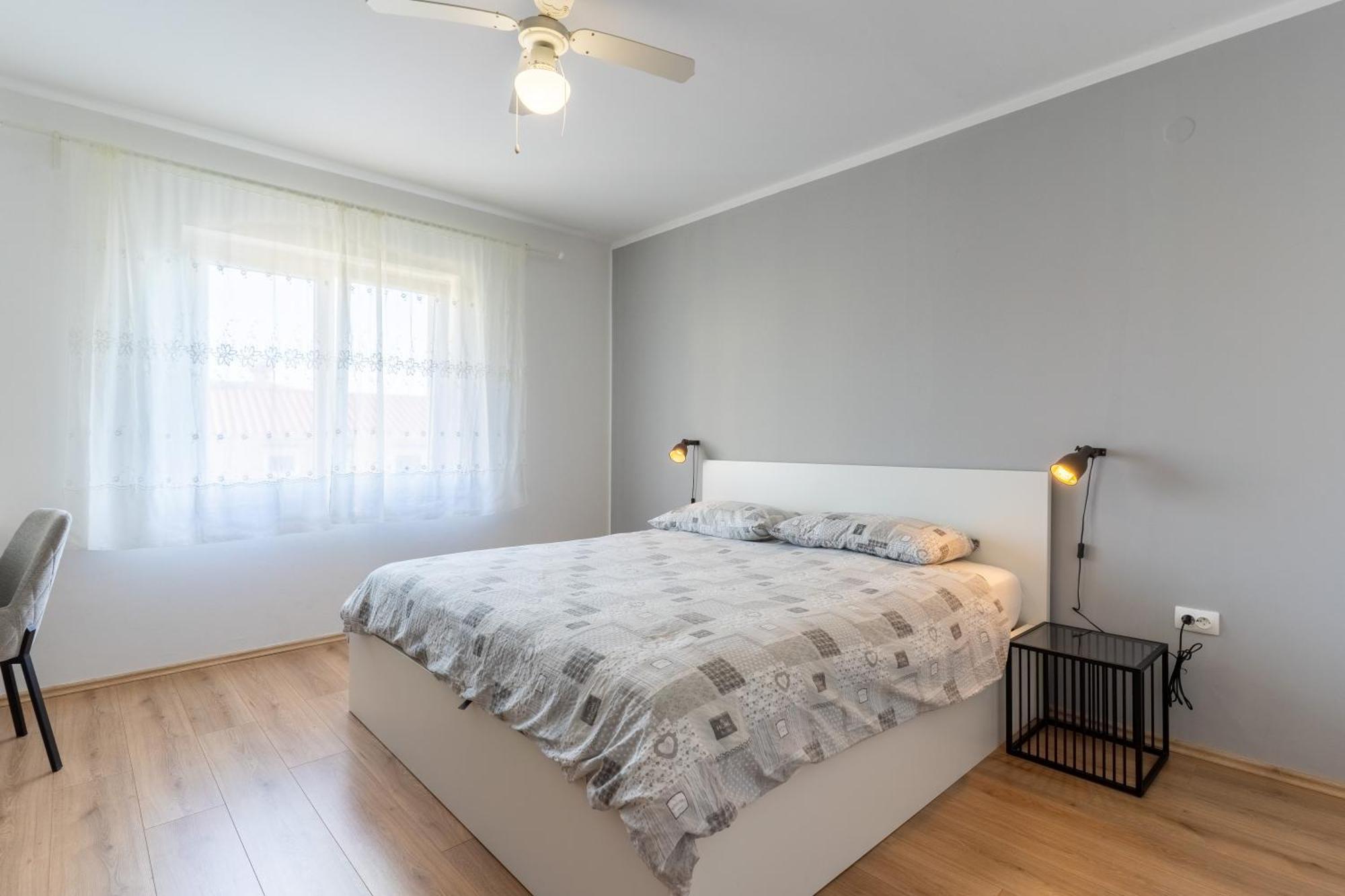 קרס Apartments & Rooms Klemenc מראה חיצוני תמונה